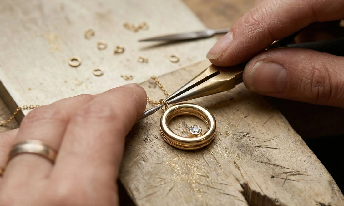 From Sketch to Setting: The Custom Jewellery Journey