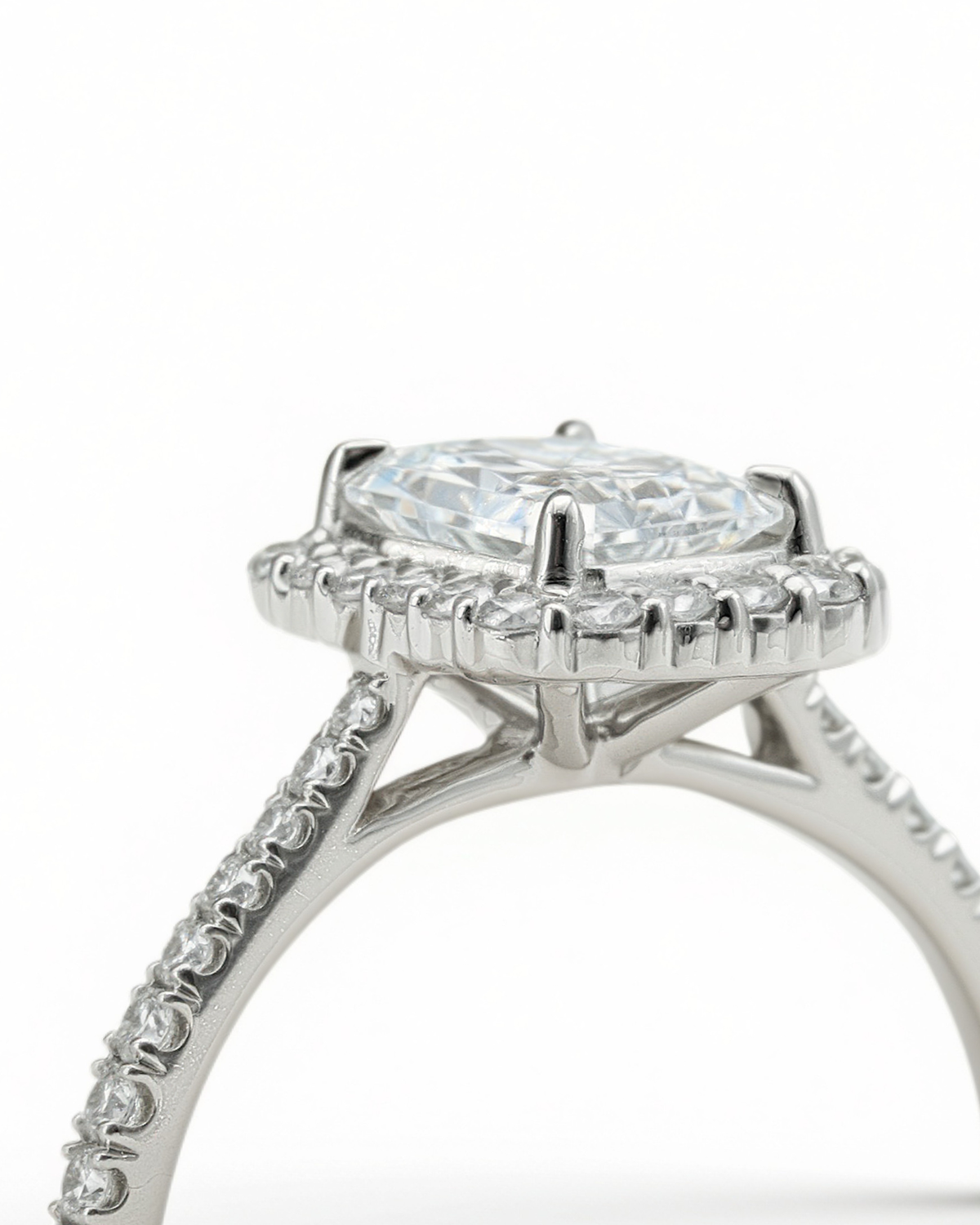 1ct Radiant-Cut Diamond Halo Engagement Ring — detail view