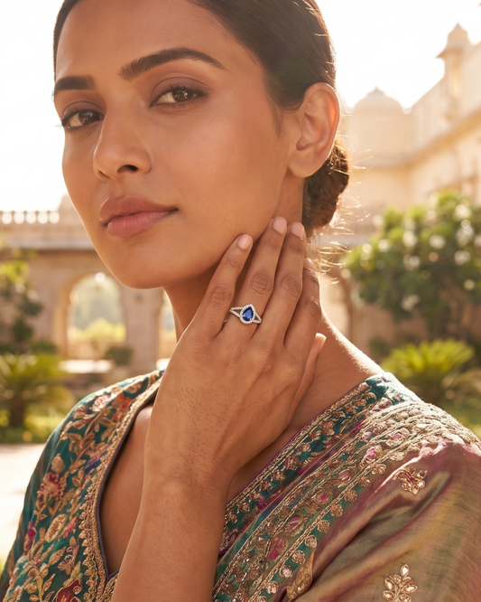 Azzura Royale Ring