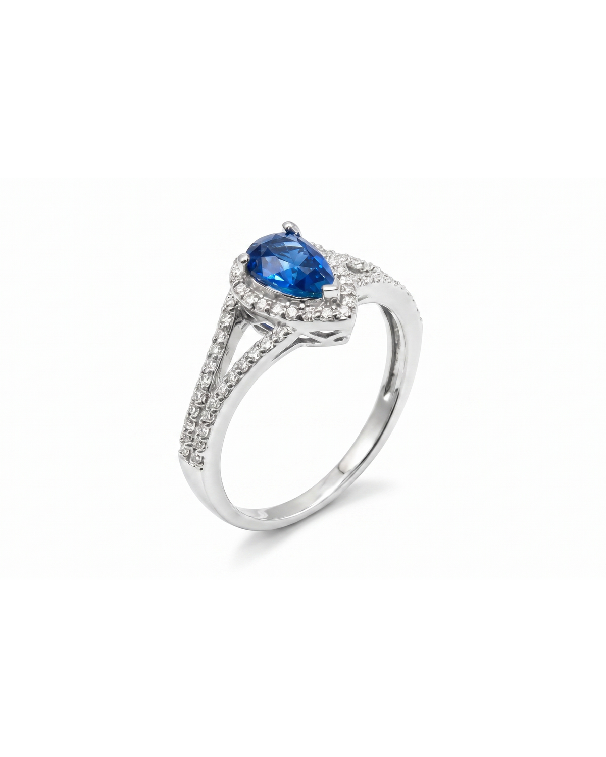 Azzura Royale Ring