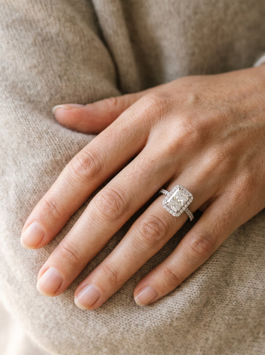 Juno Vela Ring